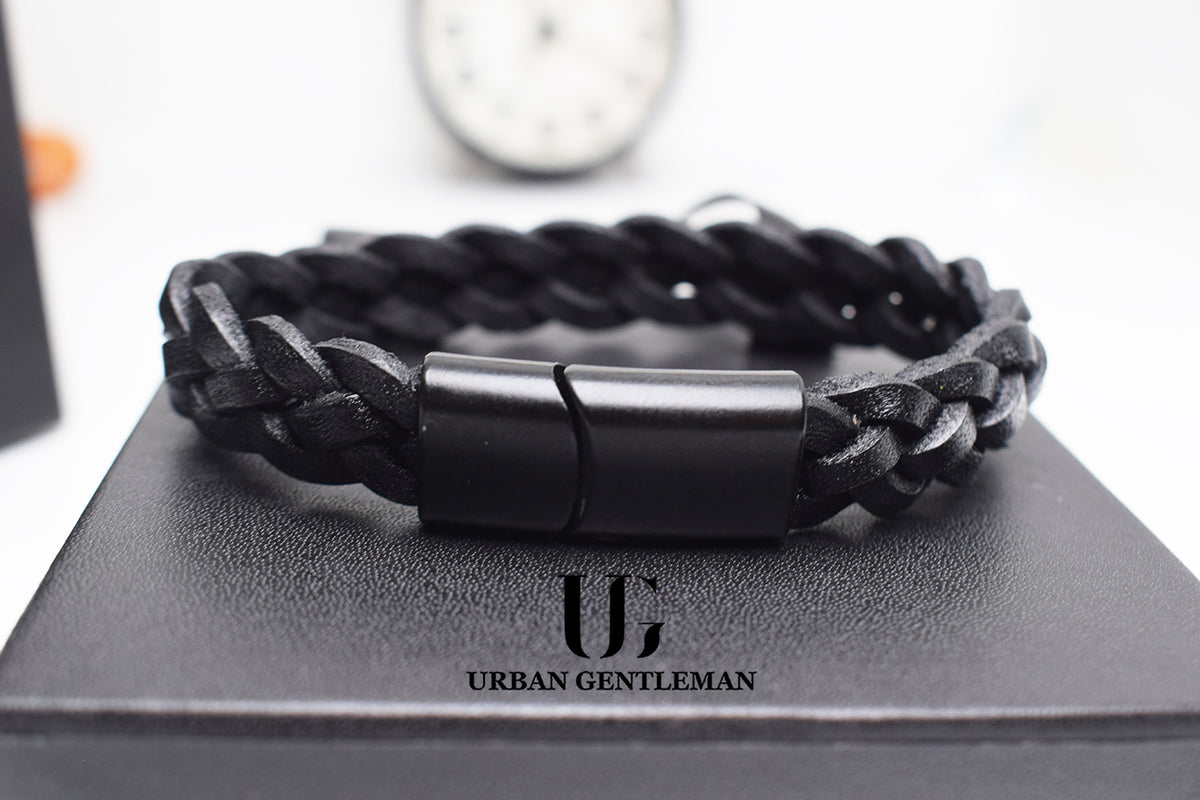 Bracelet Signature Leather Black Titan