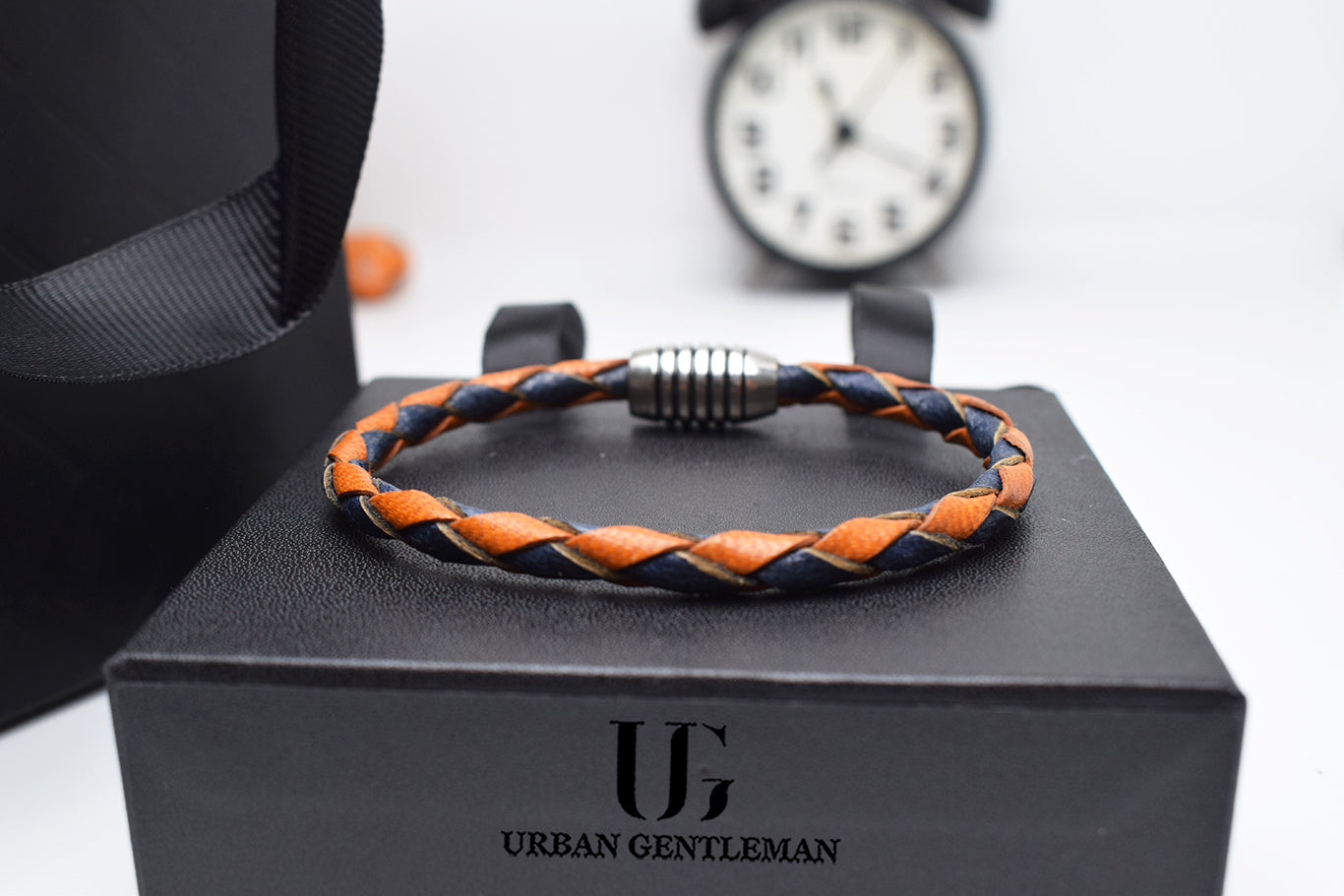 Signature Leather Horizon Bracelet
