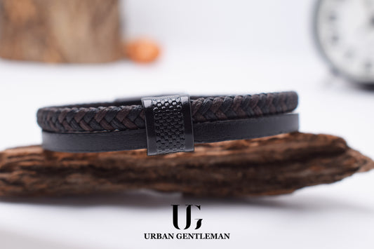 Crafted Leather Elegance - UrbanGentleman.tn