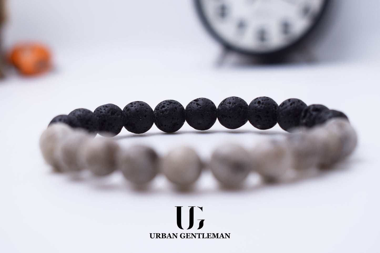 Premium White Black Signature - UrbanGentleman.tn